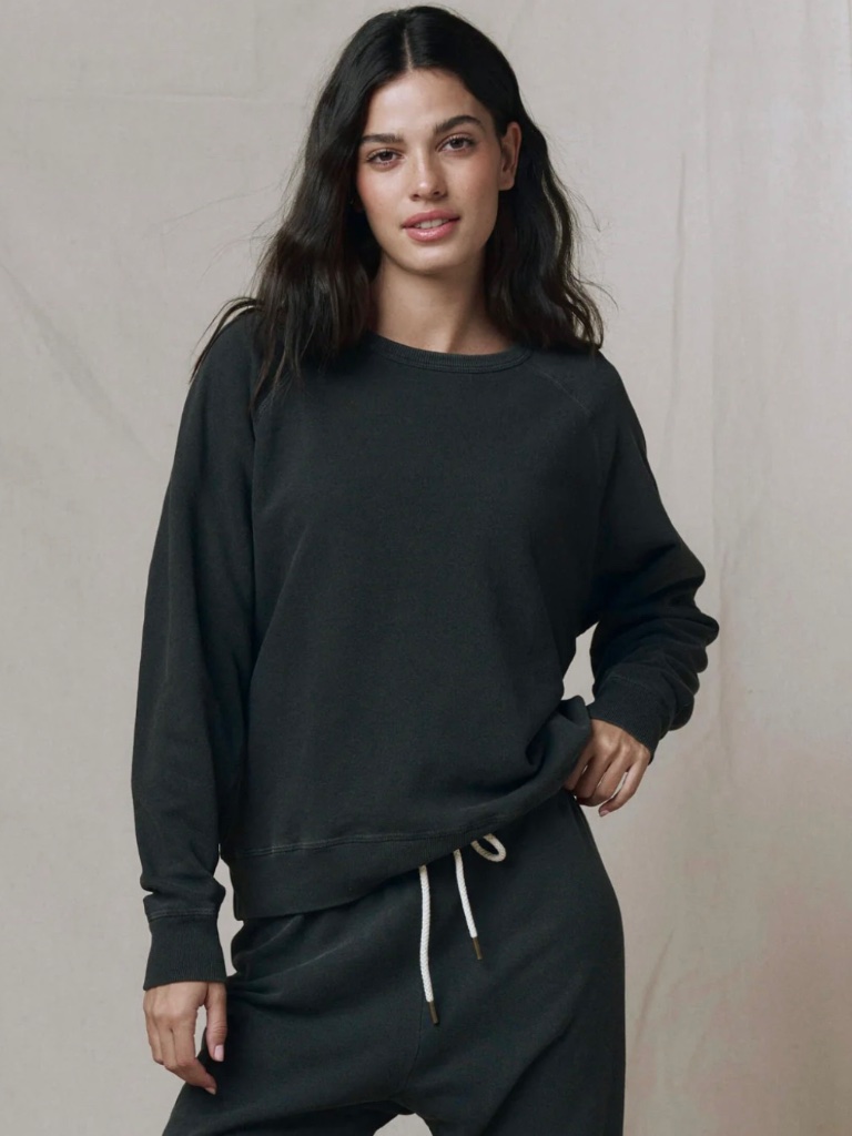 The Great. The College Sweatshirt In Washed Black Oversized Loose Fit - 3/L